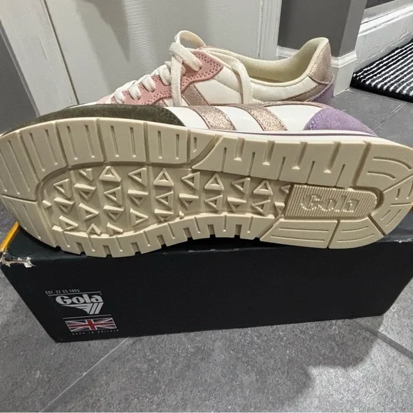 NIB Women's Gola Daytona Sneakers Sz 8 - Picture 5 of 5